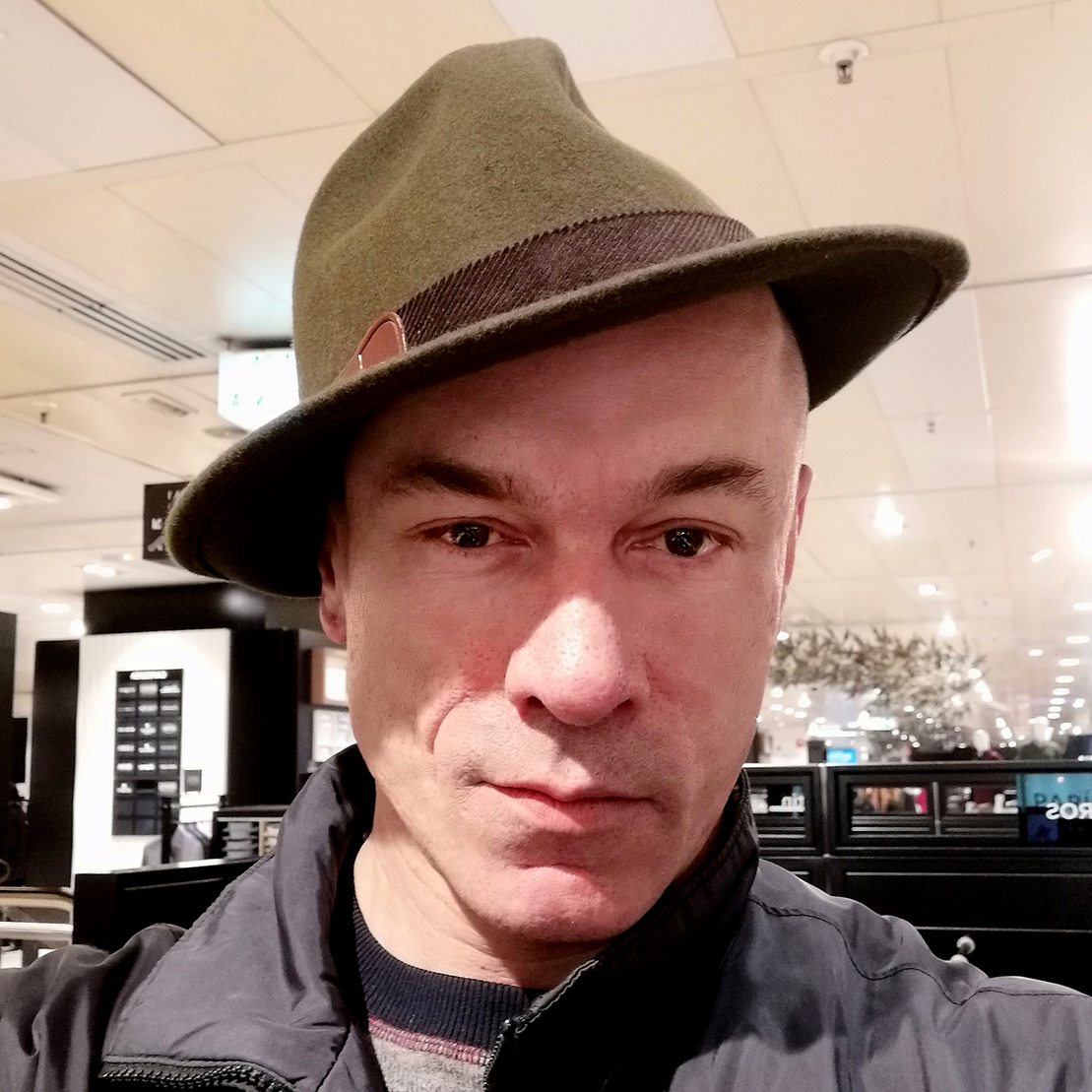 Евгений Корешков